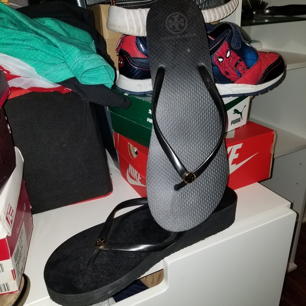 Tory Burch Skechers Italian sandals cloudwalkers